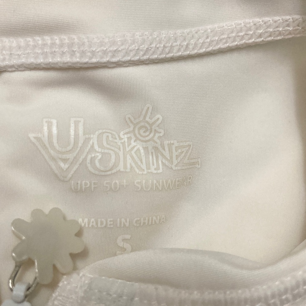 Skin White Sunwear Top - Picture 4 of 4